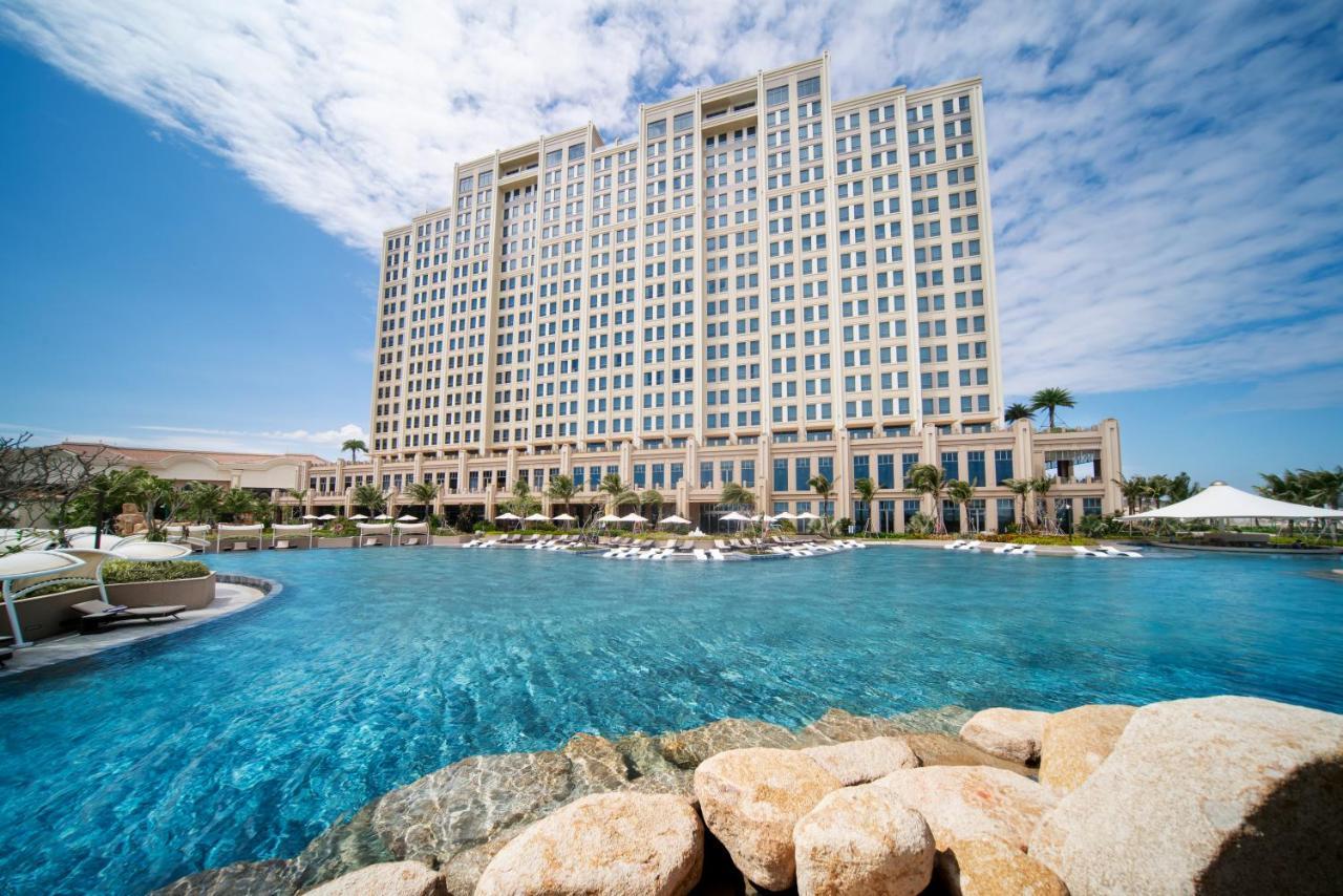 Holiday Inn Resort Ho Tram Beach By Ihg Exteriör bild