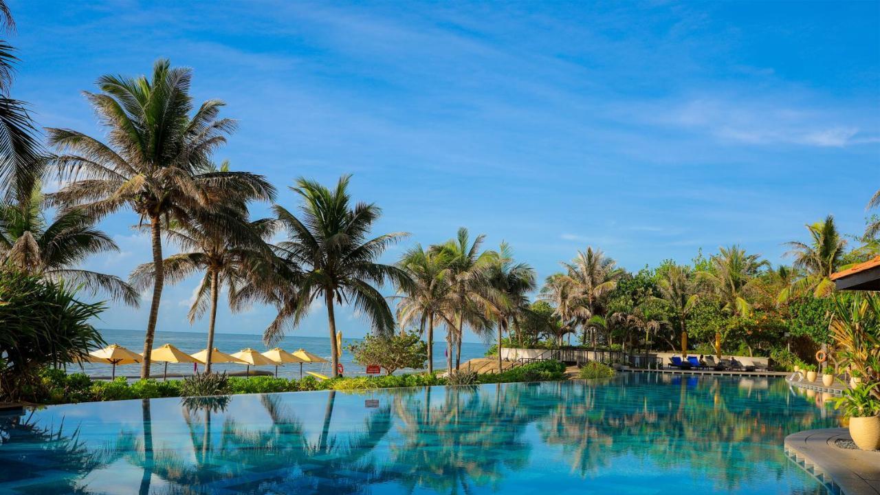 Holiday Inn Resort Ho Tram Beach By Ihg Exteriör bild