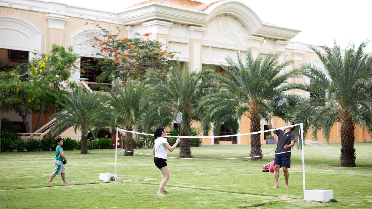 Holiday Inn Resort Ho Tram Beach By Ihg Exteriör bild