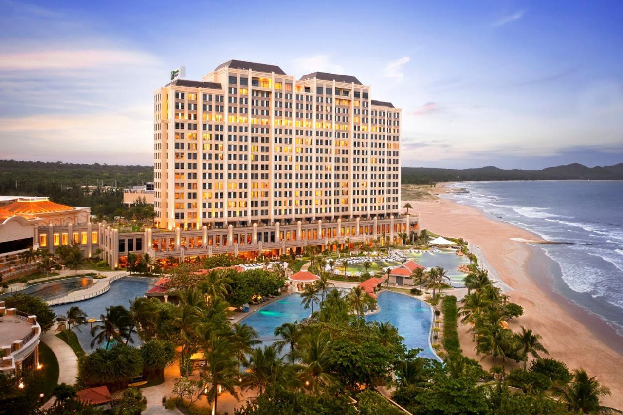 Holiday Inn Resort Ho Tram Beach By Ihg Exteriör bild