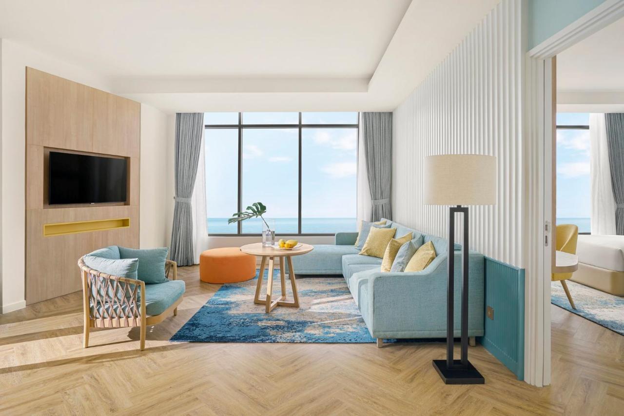 Holiday Inn Resort Ho Tram Beach By Ihg Exteriör bild